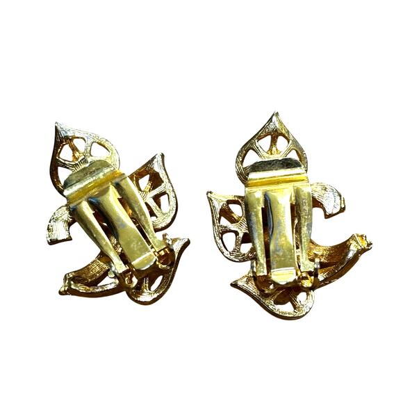 Vintage mid century clip on earrings gold & faux pearls classic feminine luxury - Picture 2 of 4